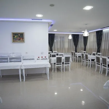 Hotel The One E&g 4*